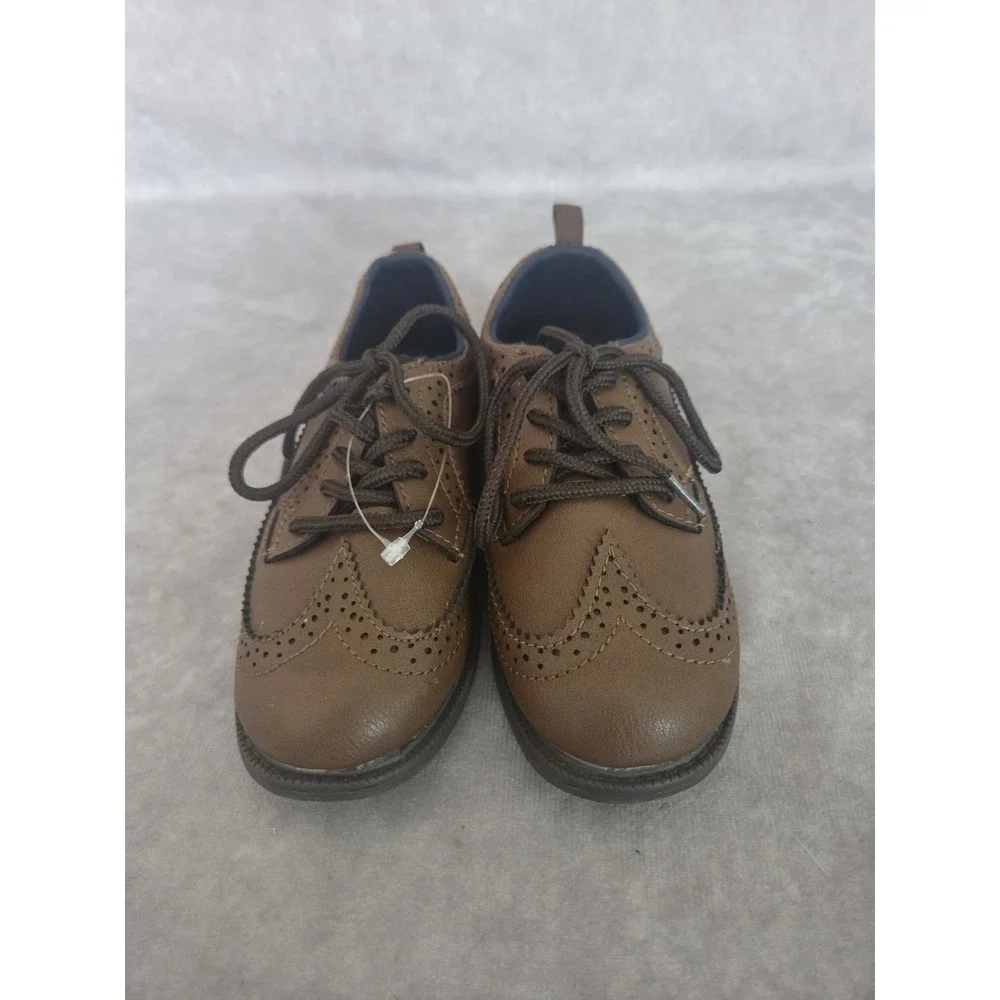 Carters Boys Brown SZ 9 Dress Shoes